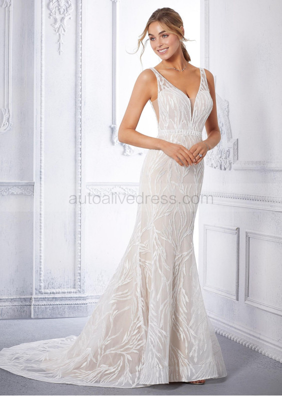 Enchanting Ivory Lace Open Back Wedding Dress